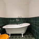 Numa Potsdamer Platz 4*