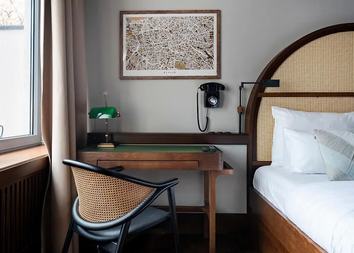 Numa Potsdamer Platz 4*