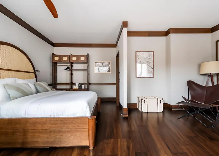 Numa Potsdamer Platz 4*