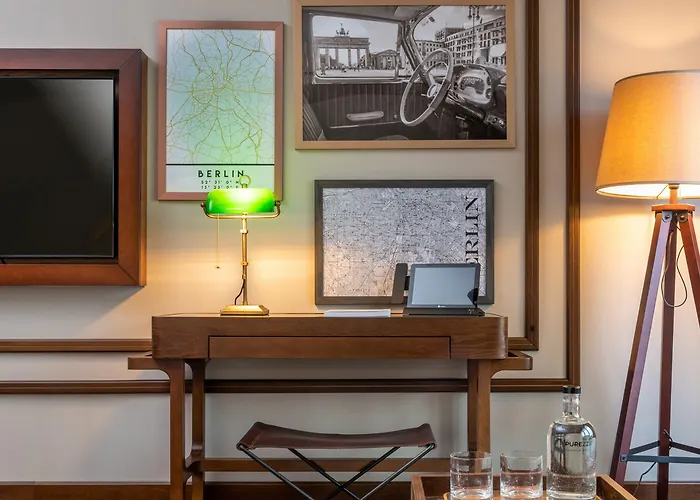 Numa Potsdamer Platz 4*